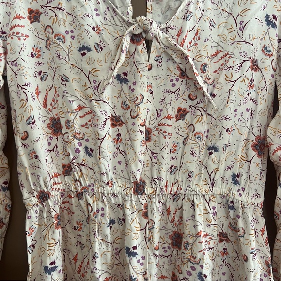 romper - Picture 2 of 4